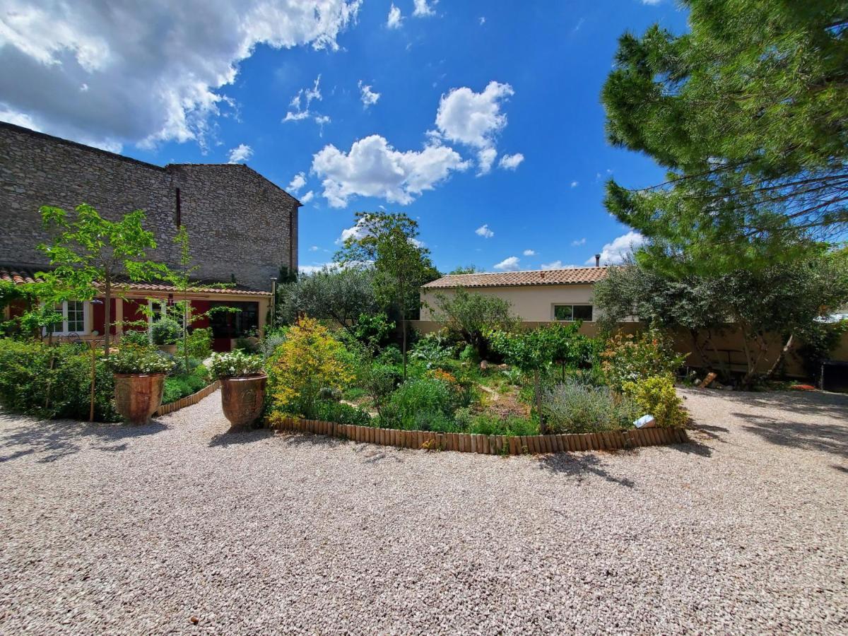 La Dolce Vita - Studio Dans Propriete Avec Piscine Montpeyroux  Buitenkant foto
